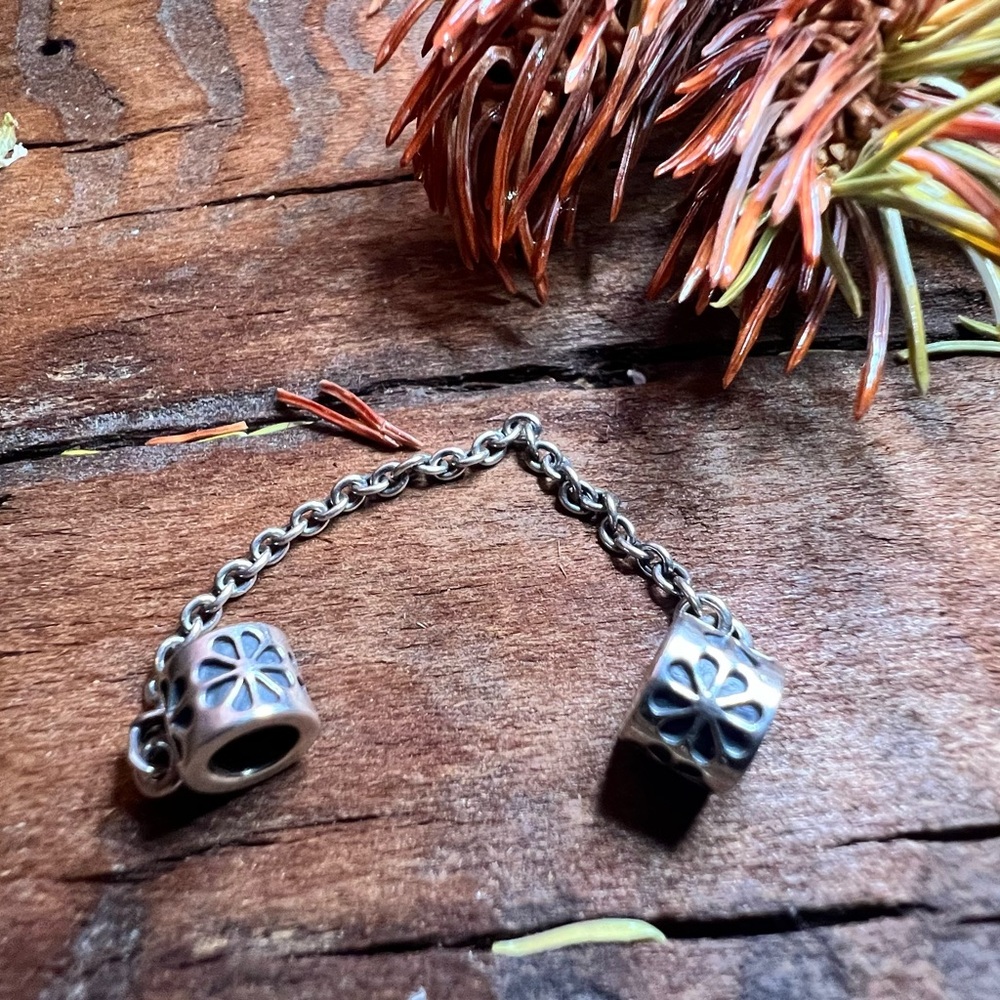 Authentic Pandora Safety Chain Daisy Flower Floral  Chain Silver  Oxidized